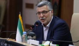بازدید وزیر بهداشت از یکی از داروخانه های بزرگ تهران