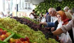 هیچ یک از ۳۱۵ بازار میوه و تره بار پایتخت تعطیل نیست