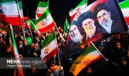 نظامی سابق آمریکا: حملات هوایی به ایران موجب انسجام ملی می‌شود