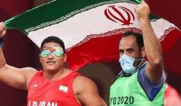 پاداش ما هم مجوز واردات خودرو باشد نه مبالغ ناچیز