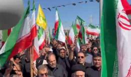 راهپیمایی مردم بندر دیر در خونخواهی رهبر شهید