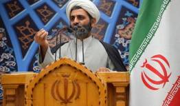 انتقاد و مطالبه نباید اصول و محور وحدت را خدشه دار کند