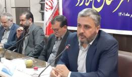مدیر پشت میزنشین جایی در ادارات ملارد ندارد