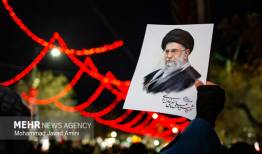 نصب تمثال رهبر شهید امت اسلامی ایران در میادین اصلی منطقه ۲۲تهران