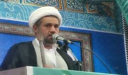 امام جمعه مرودشت: مردم به خون‌خواهی رهبر شهید خود در صحنه حضور دارند