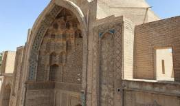 مرمت غیر اصولی مسجد باستانی ورامین
