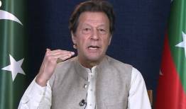 شلیک به پای عمران خان در پاکستان