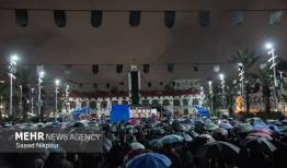 تجمع رشتوندان در هفتمین شب عزای قائد امت زیر بارش باران