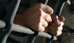 جنایت مردی که از رابطه پنهانی همسر و همکارش باخبر شد