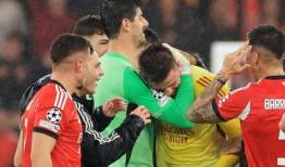 به وجد آمدن آقای خاص از حرکت سنگربان رئال