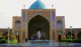 برگزاری برنامه های فرهنگی و مذهبی در امامزادگان شاخص استان زنجان 