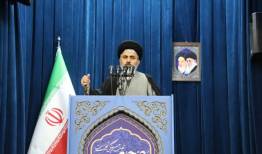 امام جمعه ارومیه: باید با وحدت و همدلی برای ارتقای جایگاه آذربایجان غربی تلاش شود