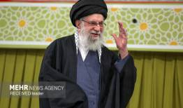 مهم‌ترین جمله رهبر شهید انقلاب در سال ۱۴۰۴ را شما انتخاب کنید