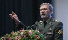 دست در دست سپاه از تمامیت ارضی ایران دفاع می‌کنیم