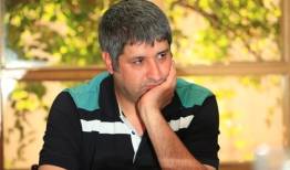ادعای کیهان درباره تکدی‌گری کارگردان مشهور