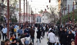 پای‌کوبی و برخورد در پیاده‌راه زیبای رشت