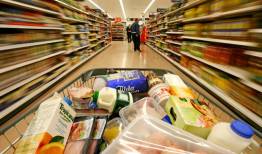 موجودی کالاهای اساسی در کرمانشاه بالاست/ کمبودی برای ماه رمضان نداریم