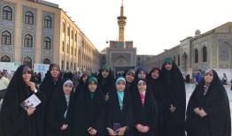 جمعی از نوجوانان دختر حافظ قرآن به حرم امام رضا (ع) مشرف شدند