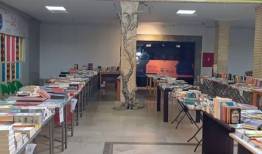 برپایی نمایشگاه کتاب در ایلام