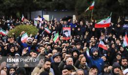 باران غم، اشک غربت/ کرمان در سوگ امام شهید + عکس و فیلم