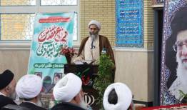 امام جمعه قشم: حوزه‌های علمیه از مهم‌ترین نهادهای فرهنگی کشور هستند