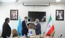تقدیر وزیر کار  از مدیرعامل گروه صنعتی ایران خودرو