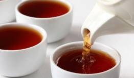 عوارض خطرناک مصرف بیش از اندازه چای را بدانید!