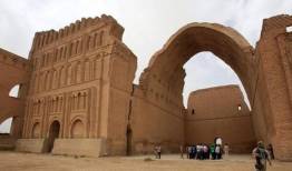 بازدید وزیر میراث فرهنگی ایران از طاق کسری/آماده کمک هستیم