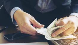 وزارت اقتصاد عامل تعیین صلاحیت واحدهای پولشویی
