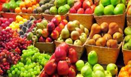 میوه های دپو شده برای دلالان بوده است