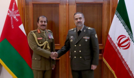 ایران آماده ارتقای سطح همکاری با عمان است