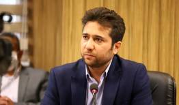مدیری که نمی‌تواند همسو باشد ؛ خودش کناره‌گیری کند