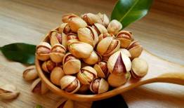 صادرات ۱ میلیارد دلار پسته در ۱۰ ماه