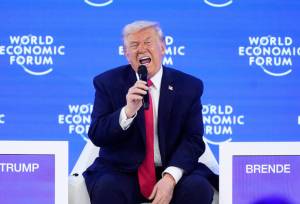 اعتراف ترامپ به غارت نفت ونزوئلا