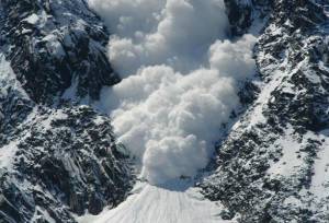 احتمال تگرگ و ریزش بهمن در ارتفاعات شمالی تهران