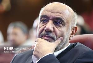 میدری:صرفه‌جویی ۱.۵میلیون‌دلاری با راه‌اندازی فاز جدید داروسازی بروجرد