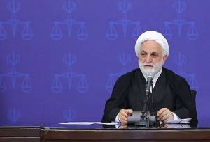 ایرادات اجرایی فرآیند صدور کارت‌های بازرگانی بررسی می‌شود