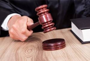 جزئیات احکام و اسامی ۳۷ محکوم ۱۱ پرونده مفاسد اقتصادی هرمزگان منتشر شد