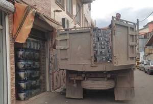 کشف ۱۰ تن روغن موتور قاچاق در رشت