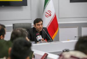 آغاز پویش کتابخوانی «انقلاب به ما چه داد؟»