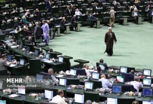 حداقل نرخ عوارض کالاهای آسیب‌رسان ۲ درصد تعیین شد