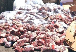 کرمیان: ۳۰۰ کیلو گوشت ناسالم در کرمانشاه معدوم شد