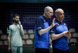 شرط پیاتزا برای حضور دستیارانش در تیم ملی والیبال چیست؟