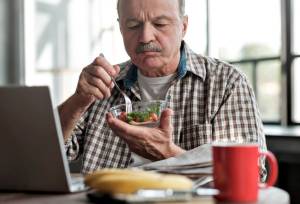 کمبود فیبر تهدیدی برای کاهش حافظه سالمندان