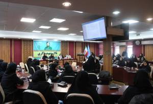 زن تراز انقلاب اسلامی، ستون جامعه و حافظ هویت ملی و دینی