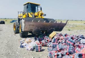 معدوم‌سازی ۱۲ تن مواد غذایی فاسد در میناب