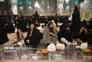 میزبانی حرم مطهر امام رضا(ع) از ۴ هزار معلم مشهدی در ضیافت افطار