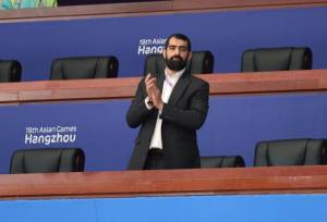 رئیس فدراسیون بسکتبال: برگرداندن میزبانی‌ ایران زمان‌بر است اما رایزنی می‌کنیم