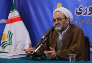 ذوعلم: حلقه‌های میانی نباید به حزب‌سازی و جناح‌گرایی تقلیل یابند