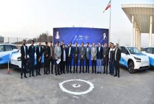 کلنگ‌زنی احداث مرکز تخصصی خودروهای برقی تهران در شهر آفتاب